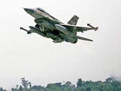 Des avions de combat israliens survole la bande de Gaza