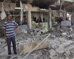 Multiple blasts kill dozens in Iraqi cities 