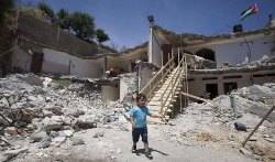 Israeli bulldozers raze Palestinian home in E. Jerusalem