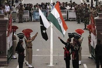 Pakistan and India resume peace talks