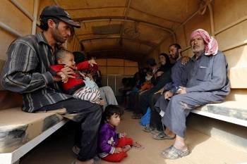 Car bombs kill Syrian civilians in Rukban refugee camp
