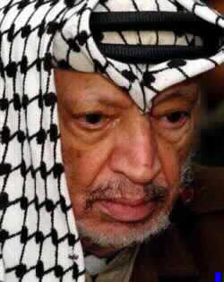 Arafat Welcomes New High-Level Contacts