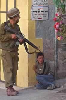 Israeli Soldiers Hit in Nablus