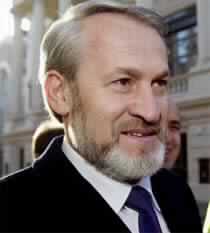 British Court Rejects Russian Bid to Extradite Chechen Envoy
