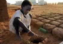 Sudan Delays Expelling Aid Agencies