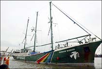 Japanese Mayor Urges US Pullout